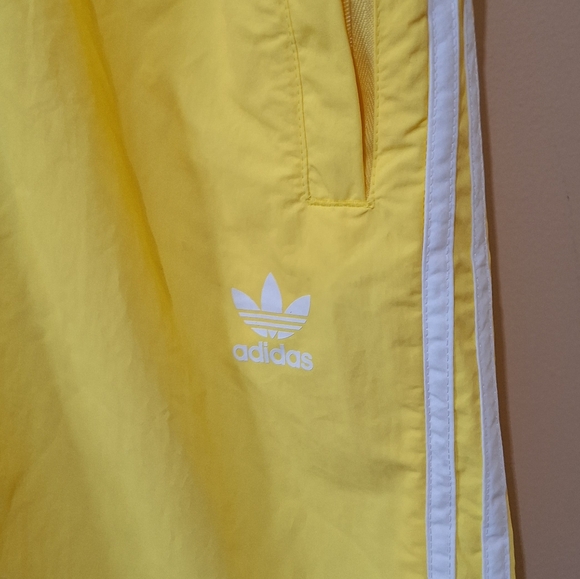 NWT Adidas Yellow Shorts - Picture 2 of 5